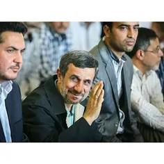 حضور دکتر احمدی نژاد در اولین نماز جمعه ماه مبارک رمضان