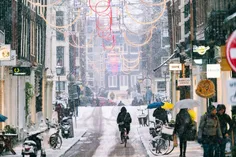 یک روز برفی در آمستردام