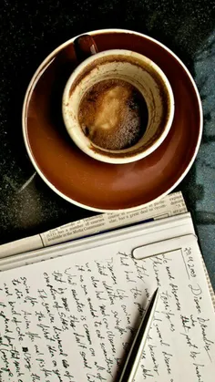 قهوه  می نوشــم