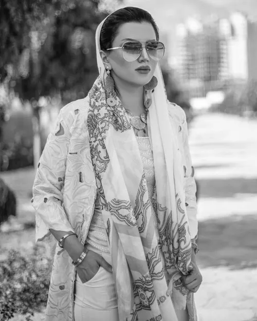 دختر دخترونه خوشگل ناز ایران ایرانی تهران مدل مانتو شال ف