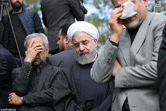 دکتر حسن روحانی درمراسم درگذشت مادرش