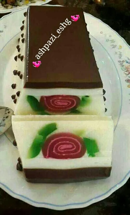 ژله دو رنگ با مغز ژله