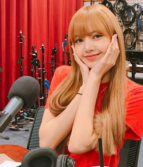 blackpink lisa