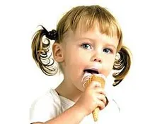 بچه که بودیم ، بستنی هایمان را گاز میزدند غوغا به پا میکر