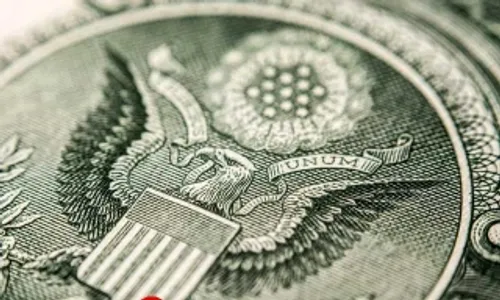 🌍 جالبه بدونیدتصویر عقاب روی پول آمریکا در واقع طراحی از 