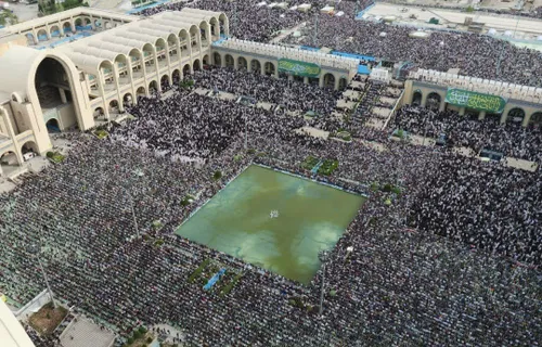 حضور پرشور مردم در نماز عید فطر به امامت رهبر انقلاب | ۲۲