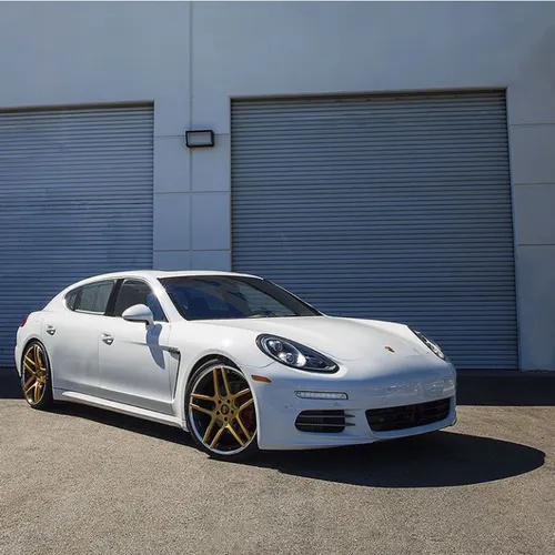 Porsche-Panamera