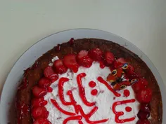 کیک تولدم.دست پخت مامان عزیزم