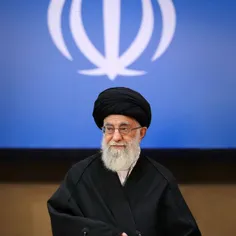 دورِ سید علی خامنه ای میگردیم 