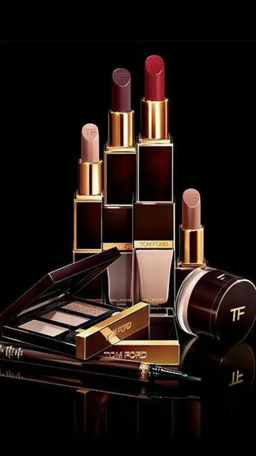 TOM FORD