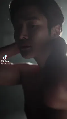 مدل های کلوین کلین رو میپرستم😭😭😭🛐🛐🛐🛐