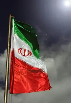 همیشه سرافرازو پاینده باشی ایران من