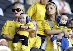 مادران سوئدی و تماشای فوتبال تیمشان او دو تا نانازی چی می