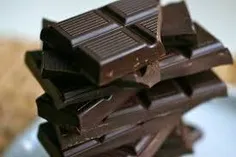خوردن مداوم شکلات تلخ احتمال ابتلا به بیماری‌های قلبی را 