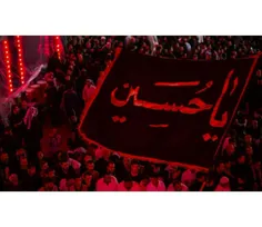 مجنون‌حسین‌را‌چہ‌هراس‌‌‌از‌سخن‌خلق؟!
چون‌خالق‌این‌خلق‌،گرفتارحسین‌است...!