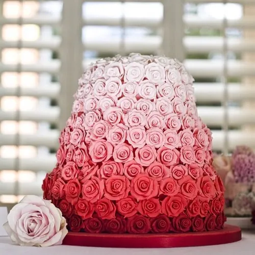 کیک به شکل گل