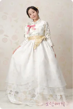 لباس عروس کره ای سنتی