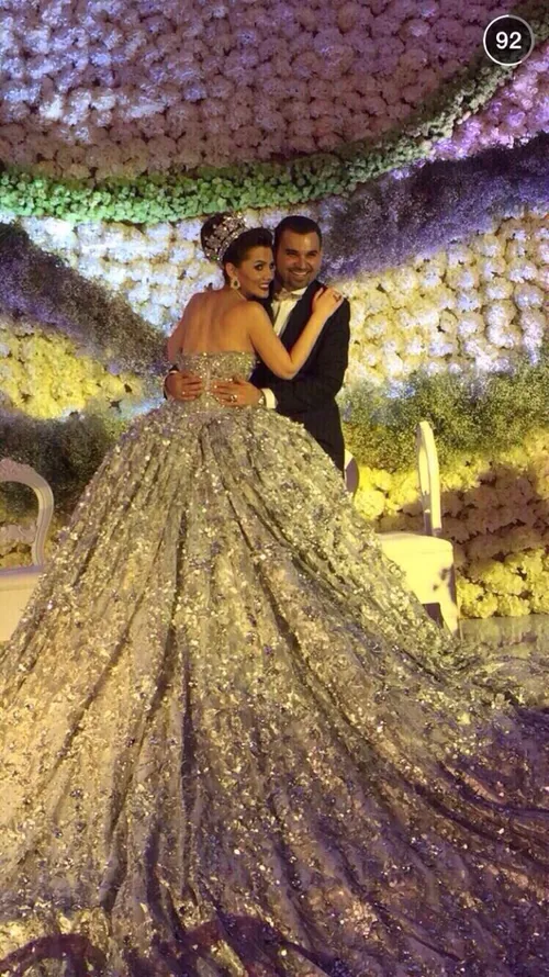 لباس عروس تماما از طلا ،نوه صدام حسین
