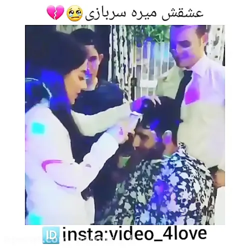 سلامتی روزی که موهای عشقمو میزنم 😍 😍 😍 😍 😍 😍 😍 😍 😍 😍 😍 😍 