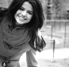 #selenagomez