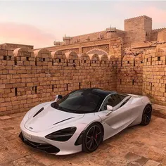 McLaren-720s