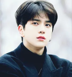 خـوشتیپ بـوے*-* 😻  #younghoon #Hibaek #the_boyz