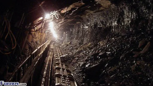 تعداد کارگران حبس شده در معدن زغال سنگ از ۴۰ نفر به ۸۰ نف
