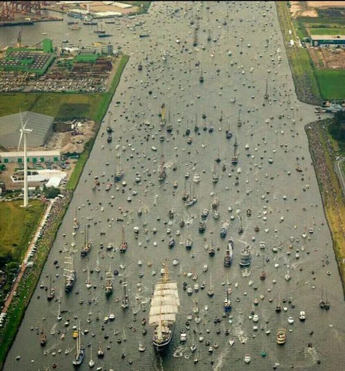 امستردام بزرگترین ازاد راه دریایی جهان " هلند "
