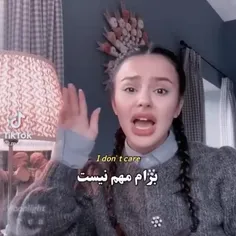 مامانم دوسم داره😝😂