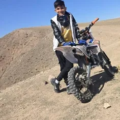 علیرضا اکبرزاده 