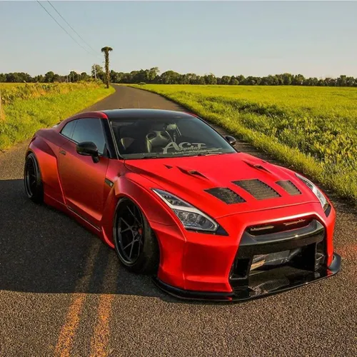 Nissan-GTR