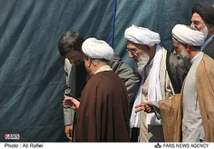 دوستان اون وری! می گویند #احمدی_نژاد تغییر نکرده؛ همون اح