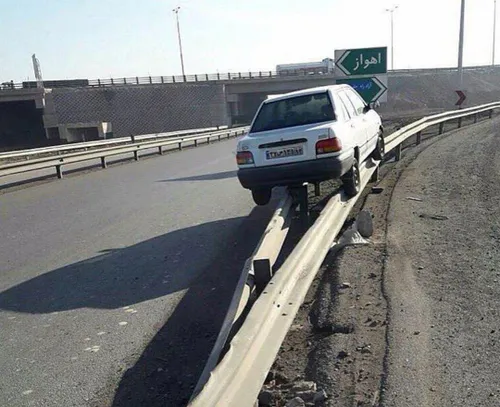 وقتی میخوای هر دو طرف رو راضی نگه داری