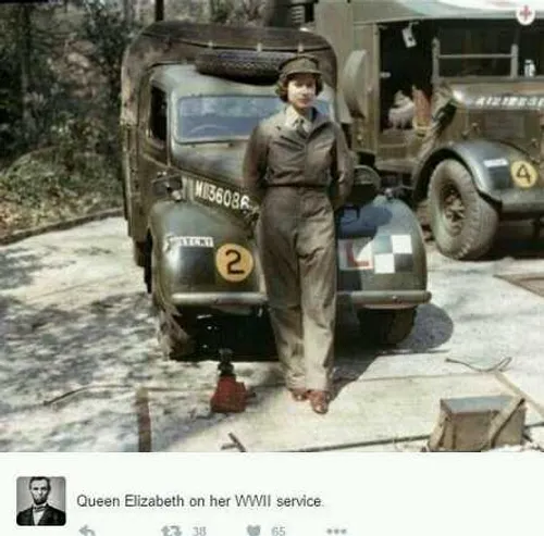 ملکه الیزابت در جنگ جهانی دوم