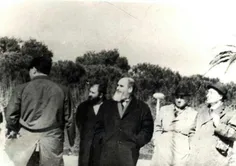 عکس نادری از #امام_خمینی بدون لباس روحانیت که سال 1964 در