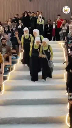 مراسم چادرپوشی دختران دانش آموز در عتبه حسینیه (سلام الله