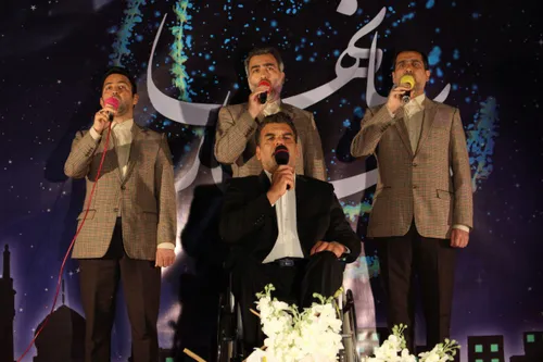 💫 تصاویری از اجرای گروه تواشیح سیرت النبی مشهد مقدس در شب