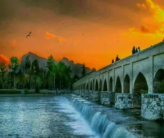 پل زیبا و تاریخی مارنان اصفهان با ۱۷ دهانه در اصل ماربین 