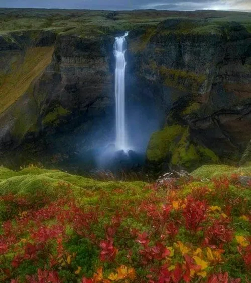 آبشار زیبای haifoss در ایسلند