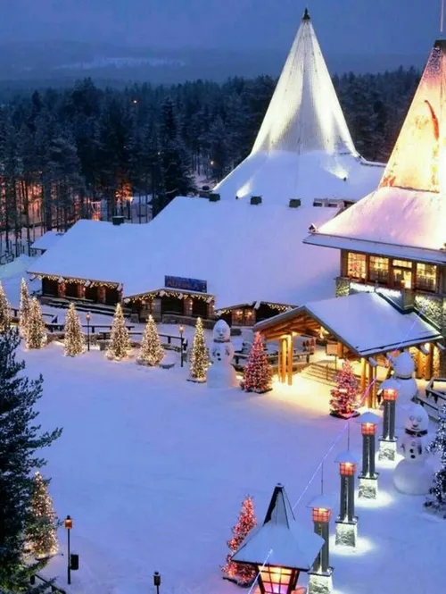زمستانی زیبا در دهکده سانتا کلاز کشور فنلاند که برای تفری