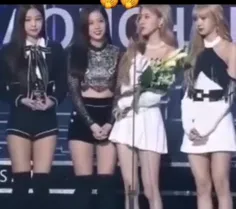 fanboy:Jenlisa I love you 