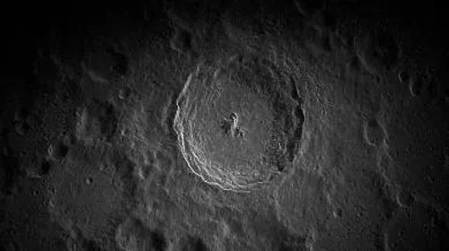 🔺️پرجزئیات ترین تصاویر ماه از روی زمین با راداری ضعیف تر از یک مایکروویو ثبت شد