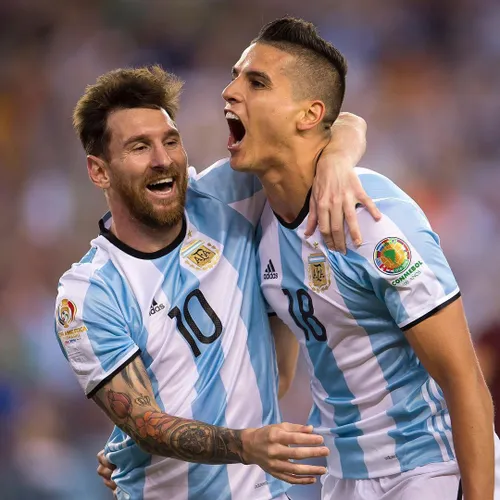 سلام . آرژانتین 4 - 1 به نیمه نهایی صعود کرد. با گل های :