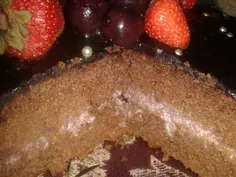 کیک شکلاتی دوستم درست کرده لایک بزنین خوشحال شه