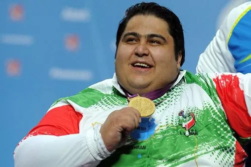 کسب مدال طلا سیامند رحمان را در رشته وزنه برداری و کسب رک