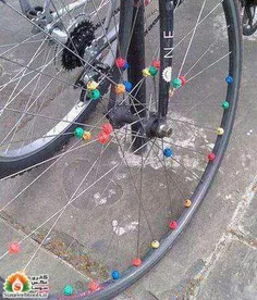 کیا وقتی بچه بودن از این مهره های رنگی توی رینگ دوچرخشون 
