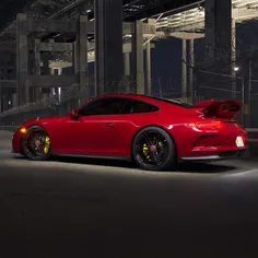 Porsche GT3 sitting on its HRE Wheel street set-up