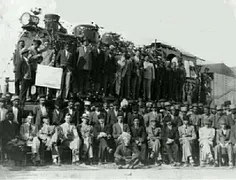 تصویر کمیاب و ناب از مراسم جشن ورود اولین قطار به خراسان