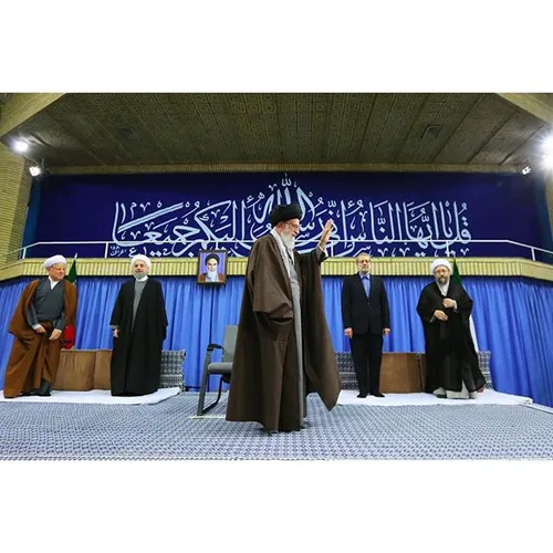 سیاست khamenei_ir 13649295 - عکس ویسگون