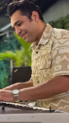 زیبا و دلنشین....